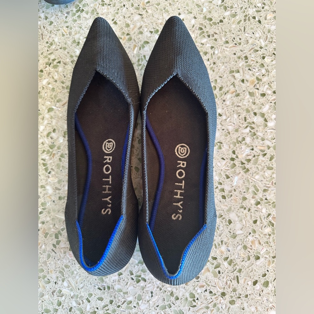 Rothy’s The Point, black, size 8